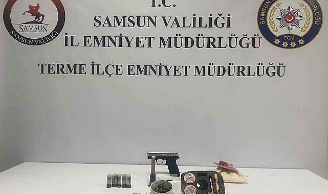 Pompalı tüfekli saldırganların evinden uyuşturucu ve silah çıktı