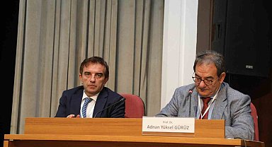 Prof. Dr. Aykut Özdarendeli: "Turkovac aşısının ilk filizlendiği merkez olmanın gururunu yaşıyoruz"