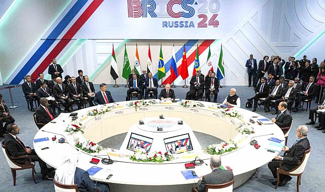 Putin: "BRICS ülkeleri dünyanın geleceği için sözde değil, fiilen sorumluluk üstleniyor"