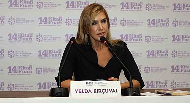 "Sosyal medya bizi dibine kadar kandırıyor"