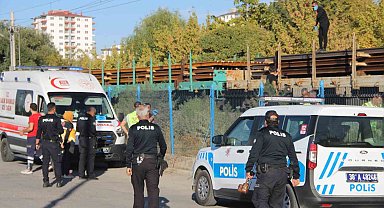 Raylarda feci kaza: Yük treninin çarptığı kişi hayatını kaybetti