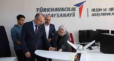 Rektör Göktaş: "TUSAŞ ülkemizin güvenliği için çok önemli projeleri gerçekleştiriyor, onlarla gurur duyuyoruz"