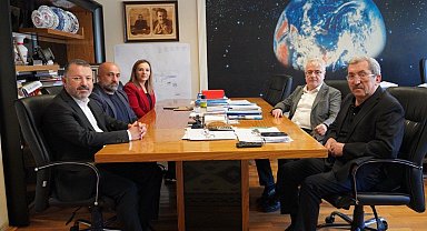 Rektör Kırışık, sanayi temsilcileri ile görüştü