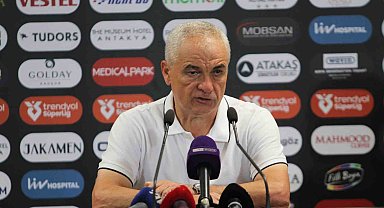 Rıza Çalımbay: "En büyük hatamız kornerden gol yemek"