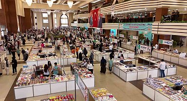 Şahinbey Belediyesinin kitap fuarlarını 2 milyona yakın kişi ziyaret etti