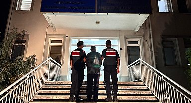 Sahte kimlik ile seyahat eden cezaevi firarisi Aydın jandarmasından kaçamadı