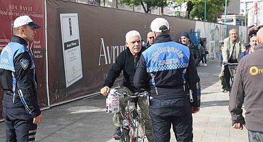 Sakarya Büyükşehir Belediyesi Zabıta ekiplerinden bisiklet sürücülerine uyarı