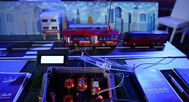 Şampiyonlar TEKNOFEST'te otobüslerin kara kutusunu oluşturdu