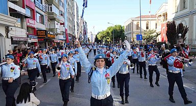 Samsun'da 'Cumhuriyet' yürüyüşü