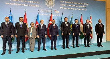 Sanayi ve Teknoloji Bakanı Kacır: "Toplam sanayi istihdamını 3 milyon 900 binden 6 milyon 700 bine yükseltmeyi başardık"