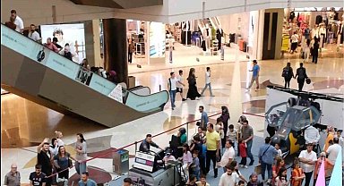 Sanko Park'ta uçak simülasyonlarıyla pilotluk hayali deneyimleniyor