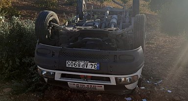 Şanlıurfa'da otomobil devrildi: 5 yaralı