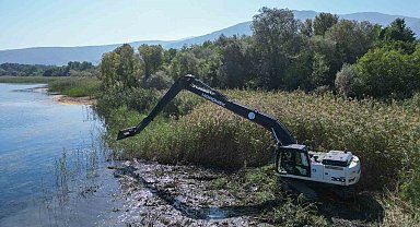 Sapanca Gölü'nü koruyacak çalışmalara bir yenisi daha eklendi: Göl havzası Büyükşehir'e emanet