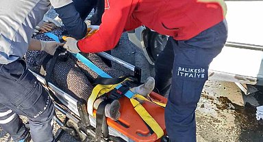 Savaştepe'de trafik kazası: 1 ölü 4 yaralı