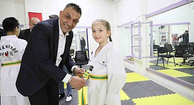 Şehzadeler Belediyesinde taekwondo kuşak sınavı heyecanı