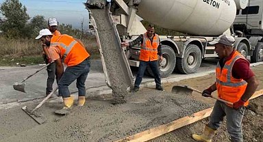Serdivan'da yaya kaldırım çalışması