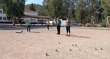 Seydikemer'de bocce turnuvası heyecanı başladı