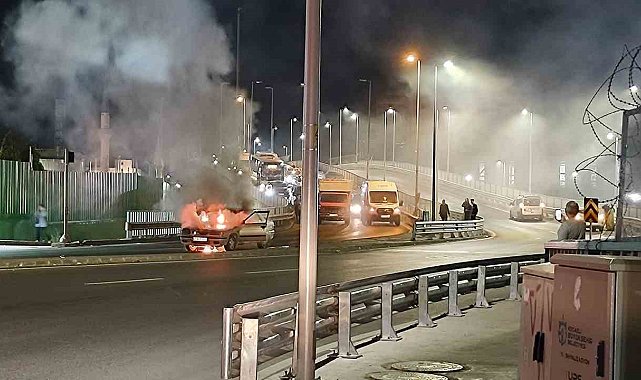 Seyir halindeki otomobil alev topuna döndü
