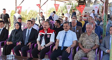 Siirt'te 'Fıstık Festivali' kapsamında fıstık hasadı yapıldı