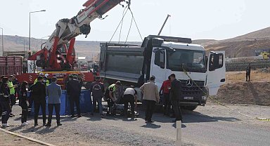 Şırnak'ta kamyon ile motosiklet çarpıştı: 1 ölü