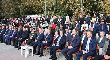 Sultangazi'de Cumhuriyet Bayramı coşkuyla kutlandı