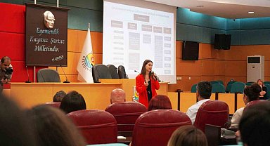 Tarsus'ta 'Her Kız Çocuğu Güvende Büyümeyi Hak Eder' konulu söyleşi yapıldı