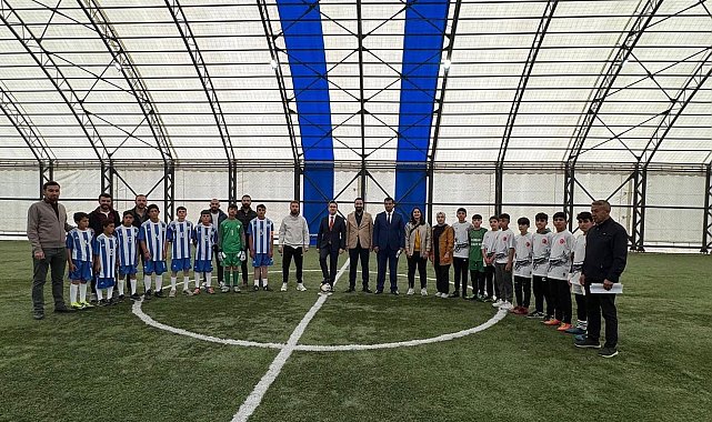 Taşlıçay'da futbol turnuvası başladı