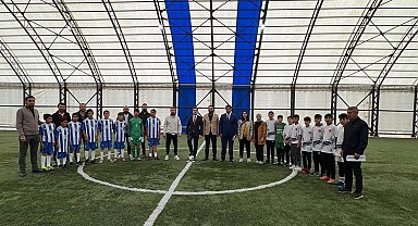 Taşlıçay'da futbol turnuvası başladı