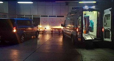 Tatil için memleketine dönen gurbetçiye iki araç art arda çarptı