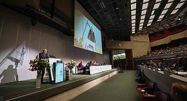 TBMM Başkanı Kurtulmuş: "Lübnan'a karşı yürütülen kontrolsüz saldırganlık bizi bölgesel bir savaşa daha da yaklaştırıyor"