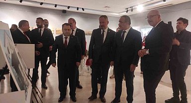 Tekirdağ'da "Cumhuriyet ve Atatürk" temalı sergi açıldı