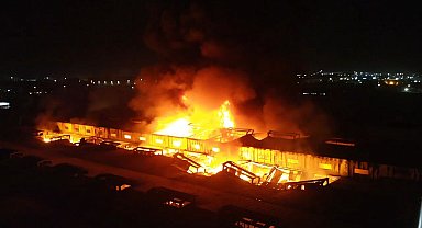 Tekirdağ'daki fabrika yangını 9 saat sonra kontrol altına alındı