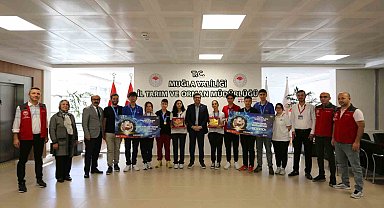 TEKNOFEST'te ödül alan Milaslı gençlerden Saylak'a ziyaret