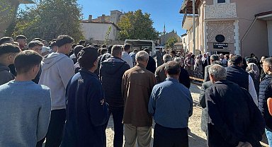 Ters şeritten gelen sürücünün sebep olduğu kazada bir kişi daha hayatını kaybetti