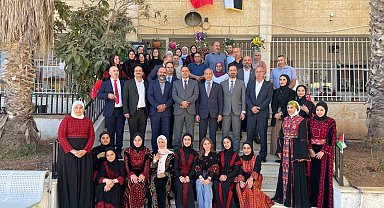 TİKA'nın desteğiyle Filistin Sinjel Kız Lisesinde "Terzilik ve Moda Tasarımı" bölümü kuruldu