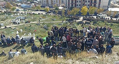 Timur Turan toprağa verildi