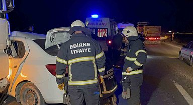 Tır ile çarpışan otomobilin sürücüsü 5.46 promil alkollü çıktı