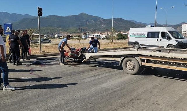 Tırla çarpışan motosikletin sürücüsü hayatını kaybetti