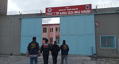 Tokat'ta çeşitli suçlardan aranan iki kişi yakalandı