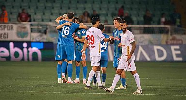 Trendyol Süper Lig: Çaykur Rizespor: 2 - Antalyaspor: 1