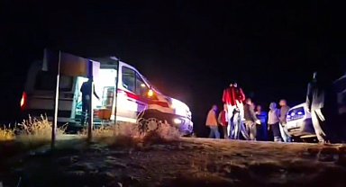 Tunceli'de otomobil şarampole uçtu: 3 yaralı