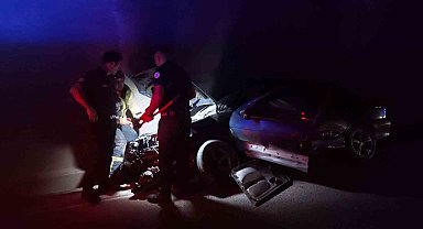 Tünelde can pazarı: Aynı aileden 4 kişi araç içinde sıkıştı