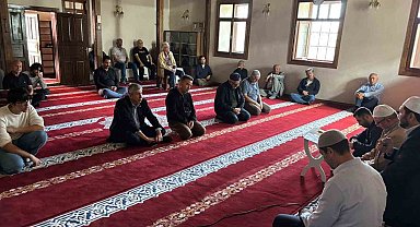 Türk Ocağı, hatim duası ve mevlid okutturmak için bir araya geldi