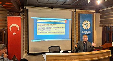 Türk Ocağı'nda Prof. Dr. Ali Akar, ortak alfabenin önemine dikkat çekti