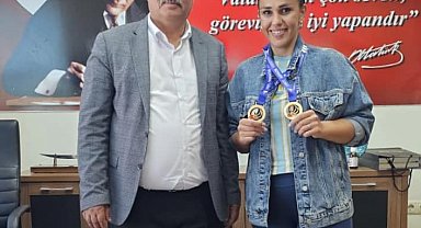 Türkiye şampiyonu Hatice Öğretmen Bayağaç'ı gururlandırdı