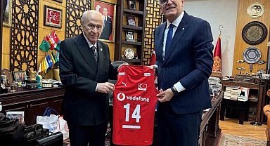 TVF Başkanı Üstündağ, MHP Genel Başkanı Devlet Bahçeli'yi ziyaret etti