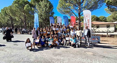 Ula'da 29 Ekim Cumhuriyet Bayramı kapsamında Atletizm yarışması düzenlendi