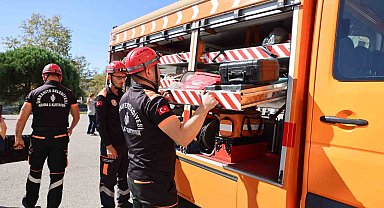 Ümraniye Belediyesi'nden afetlere karşı örnek program