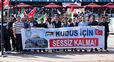 Üniversite öğrencileri Filistin için yürüdü