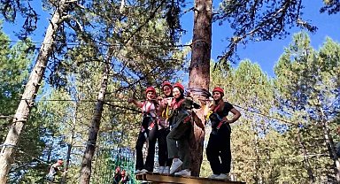 Üniversiteli gençler Murat Dağına hayran kaldılar